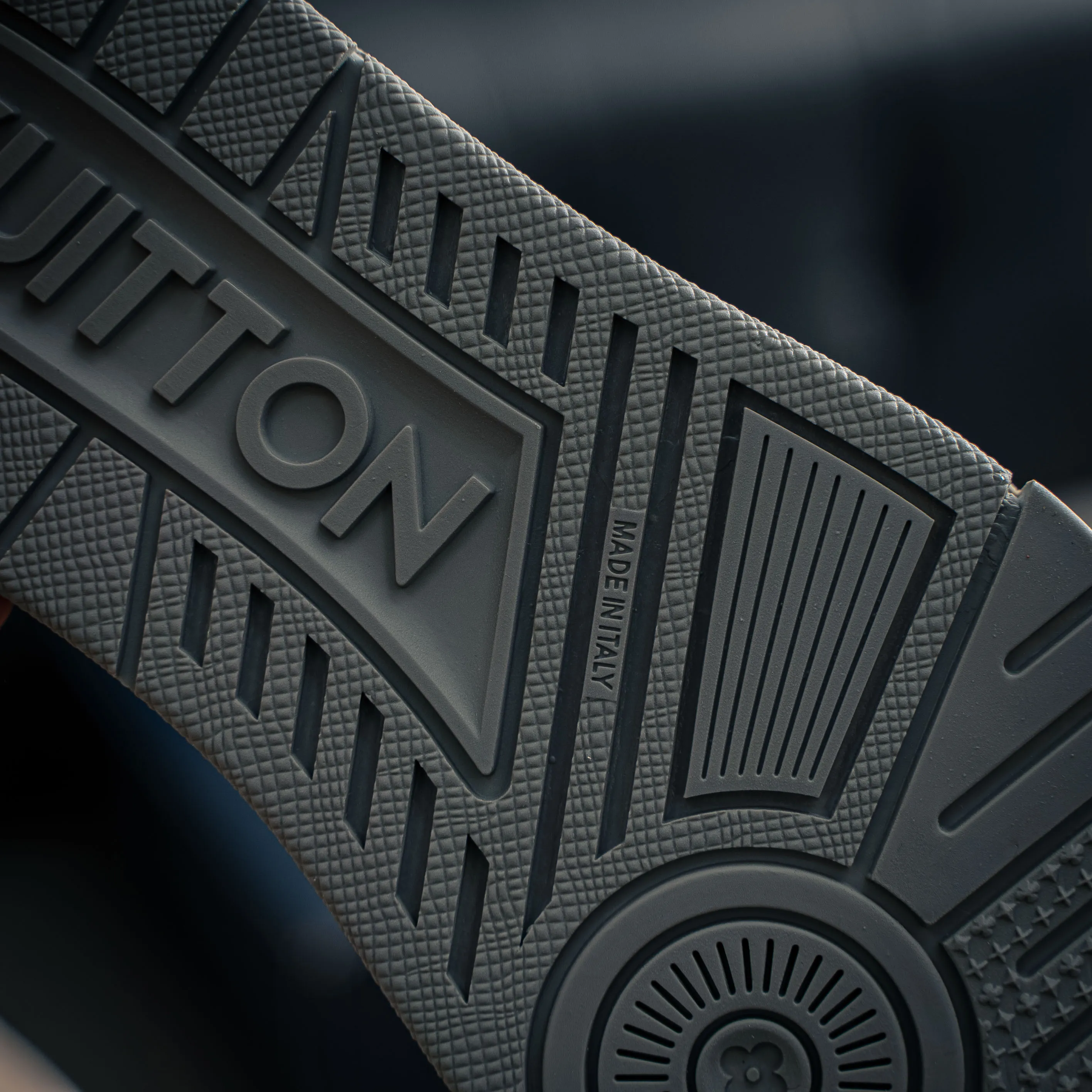 【YS 】 Premium LOUIS VUITTON LV Trainer CUP Mesh Breathable Shoes ✦ ， 37 Series ✦ + Shoes